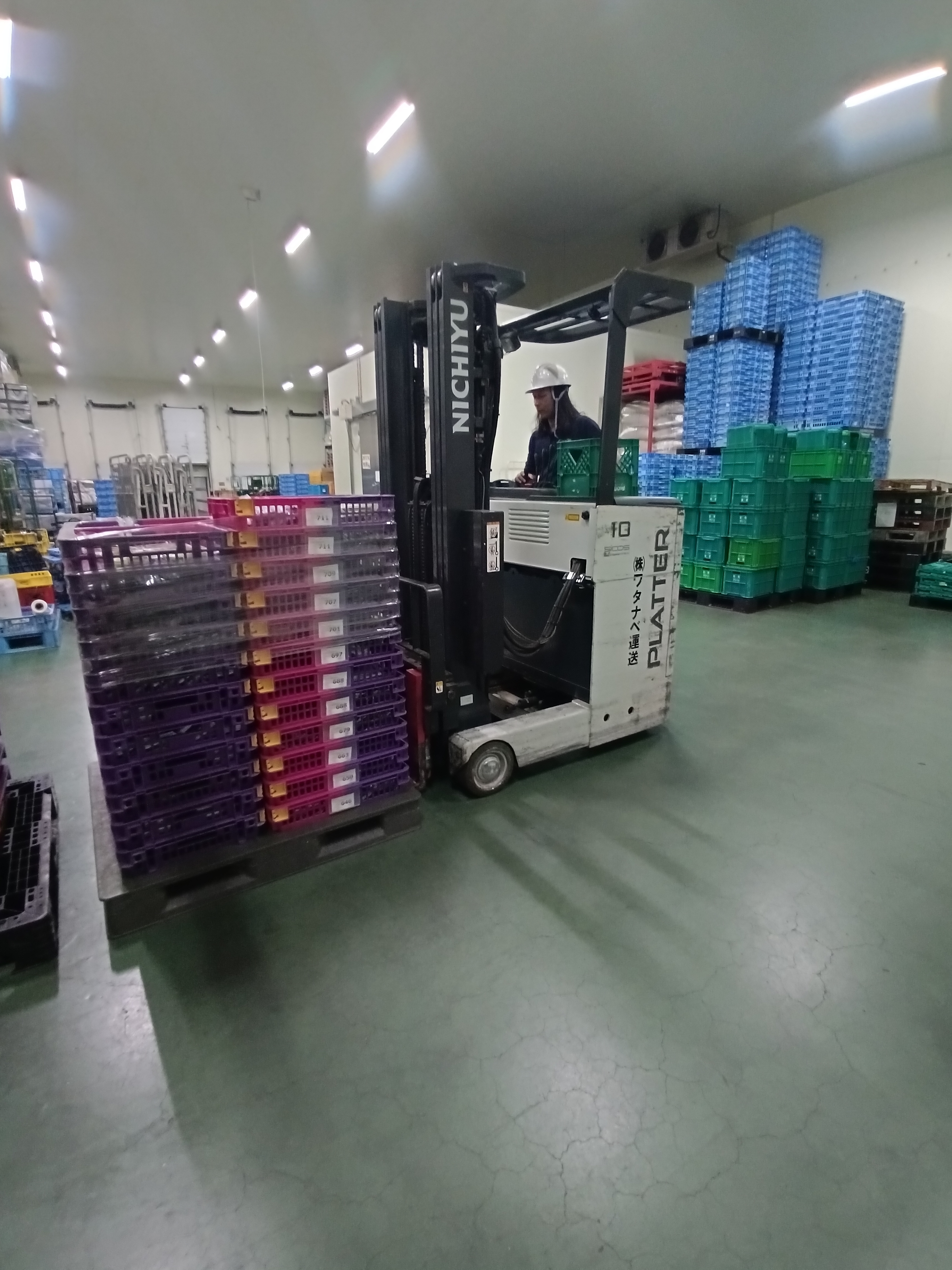 ワタナベ運送 設備